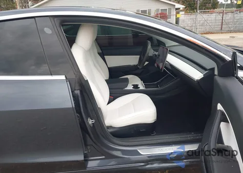 2020 Tesla Model 3 Performance from USA, damaged, VIN 5YJ3E1EC2LF784212